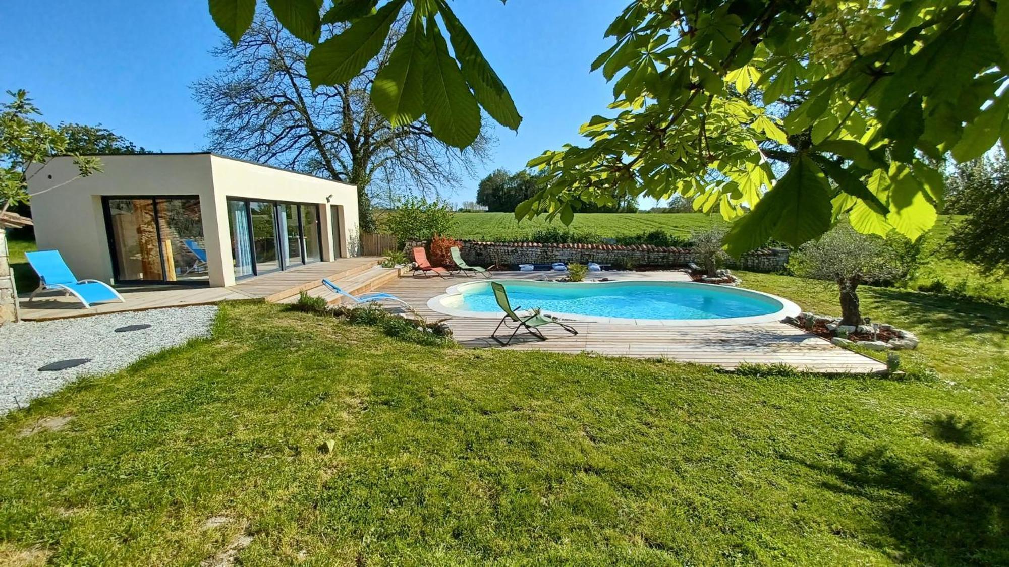 Dans Les Vignobles Apartment Cierzac